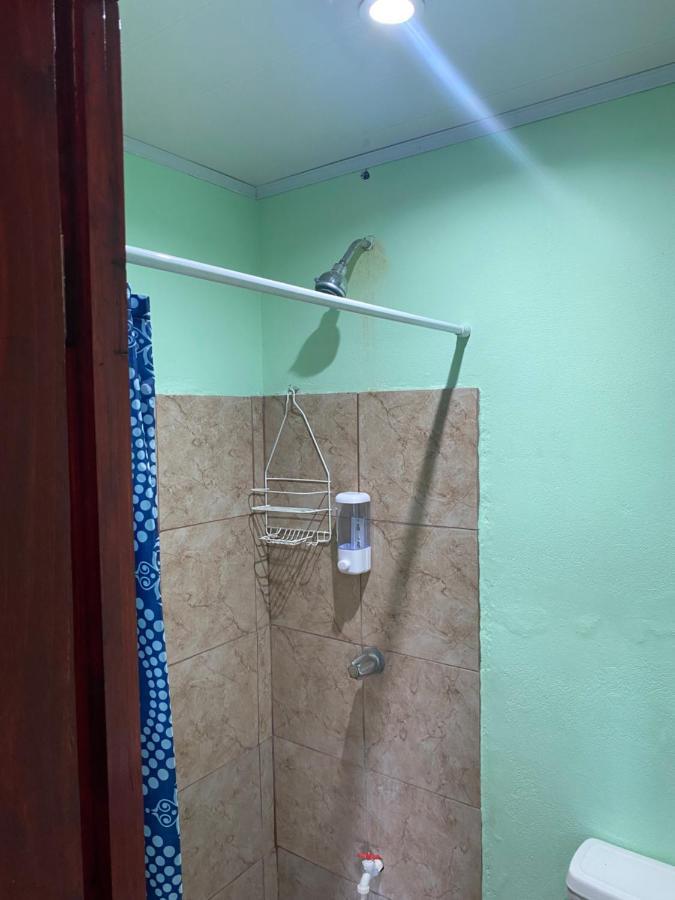 Hostel Casa Marina Puerto Limon Luaran gambar
