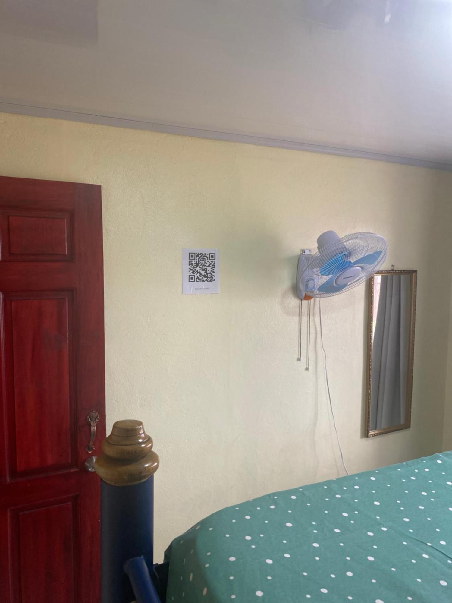 Hostel Casa Marina Puerto Limon Luaran gambar