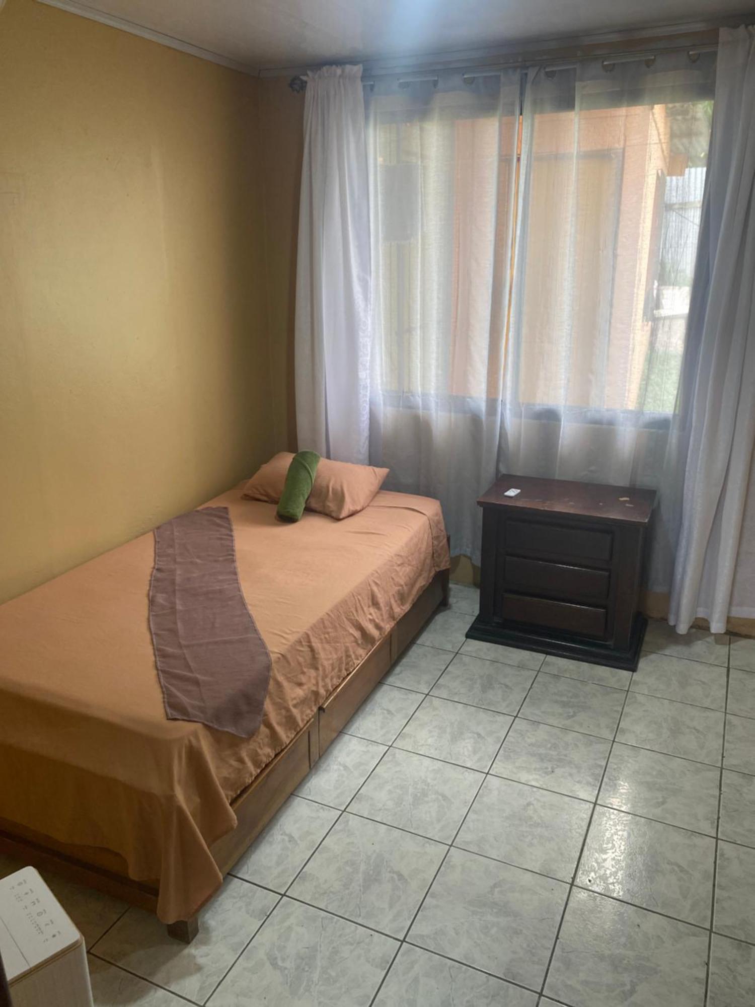 Hostel Casa Marina Puerto Limon Luaran gambar