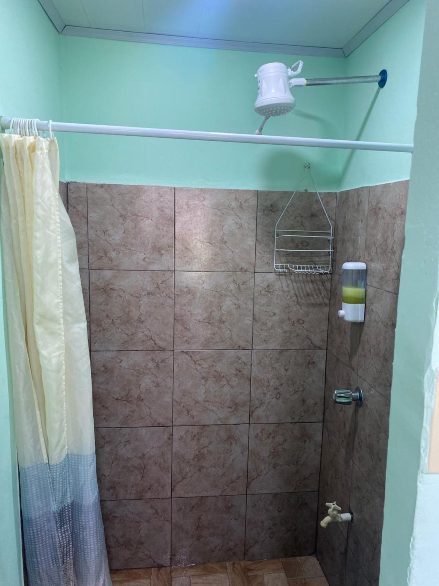 Hostel Casa Marina Puerto Limon Luaran gambar